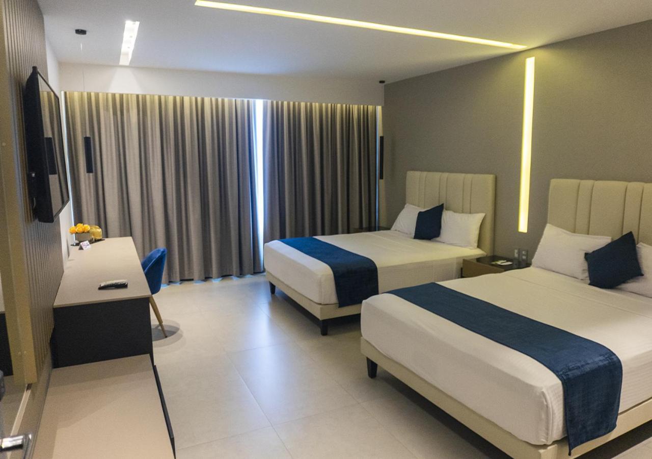 Hotel Veuxor Machala Esterno foto